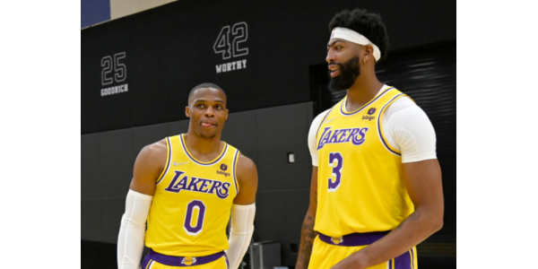 Los Angeles Lakers kärsi esikauden aikana kolmen ottelun tappioputken